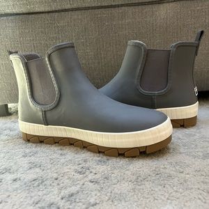 Women’s Torrent Chelsea Waterproof Rain Boot